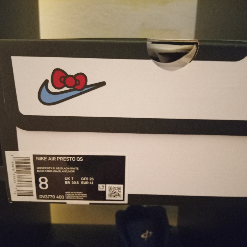 Hello Kitty Nike Presto